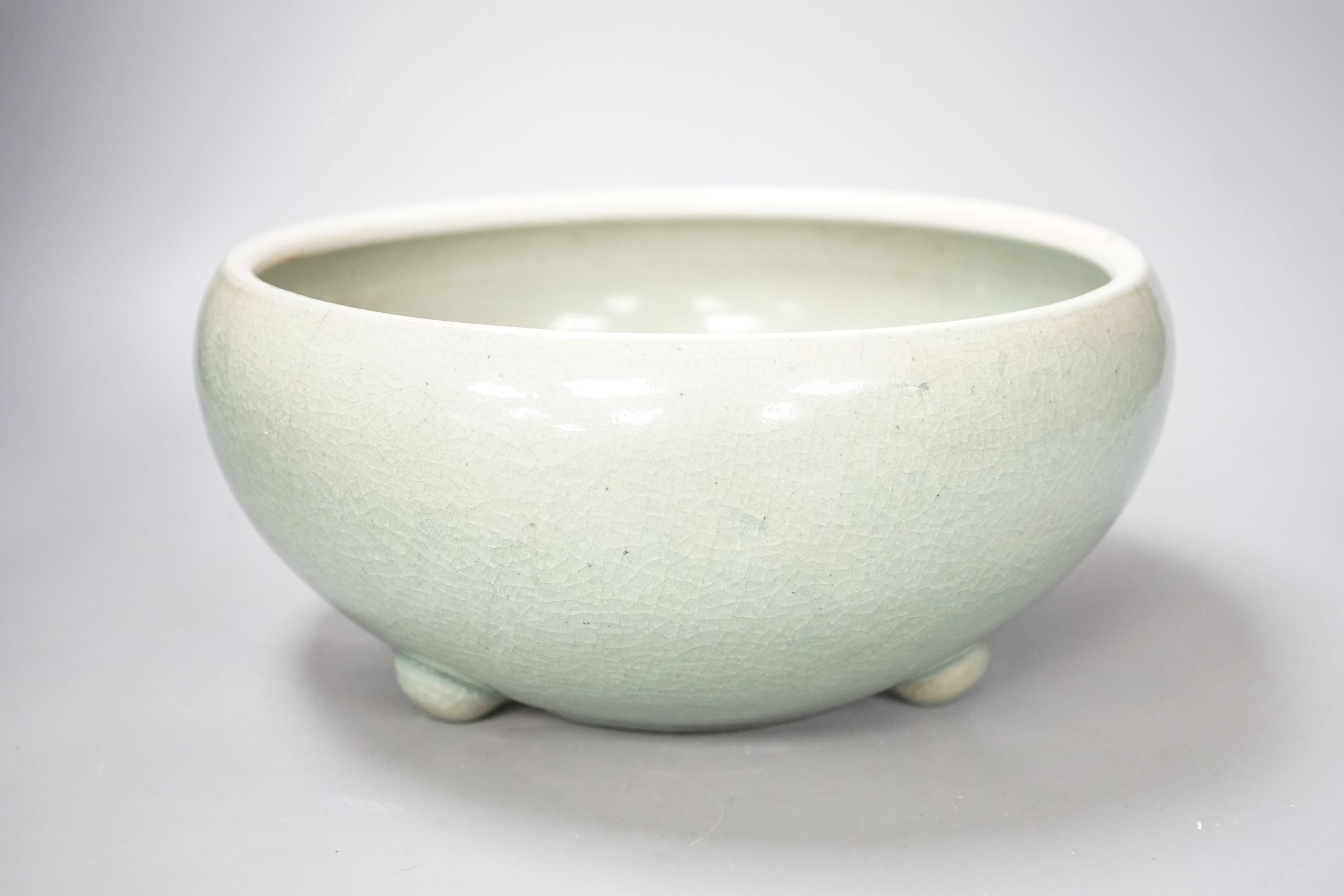 A Chinese celadon crackle glaze Guan type bowl - diameter 27cm